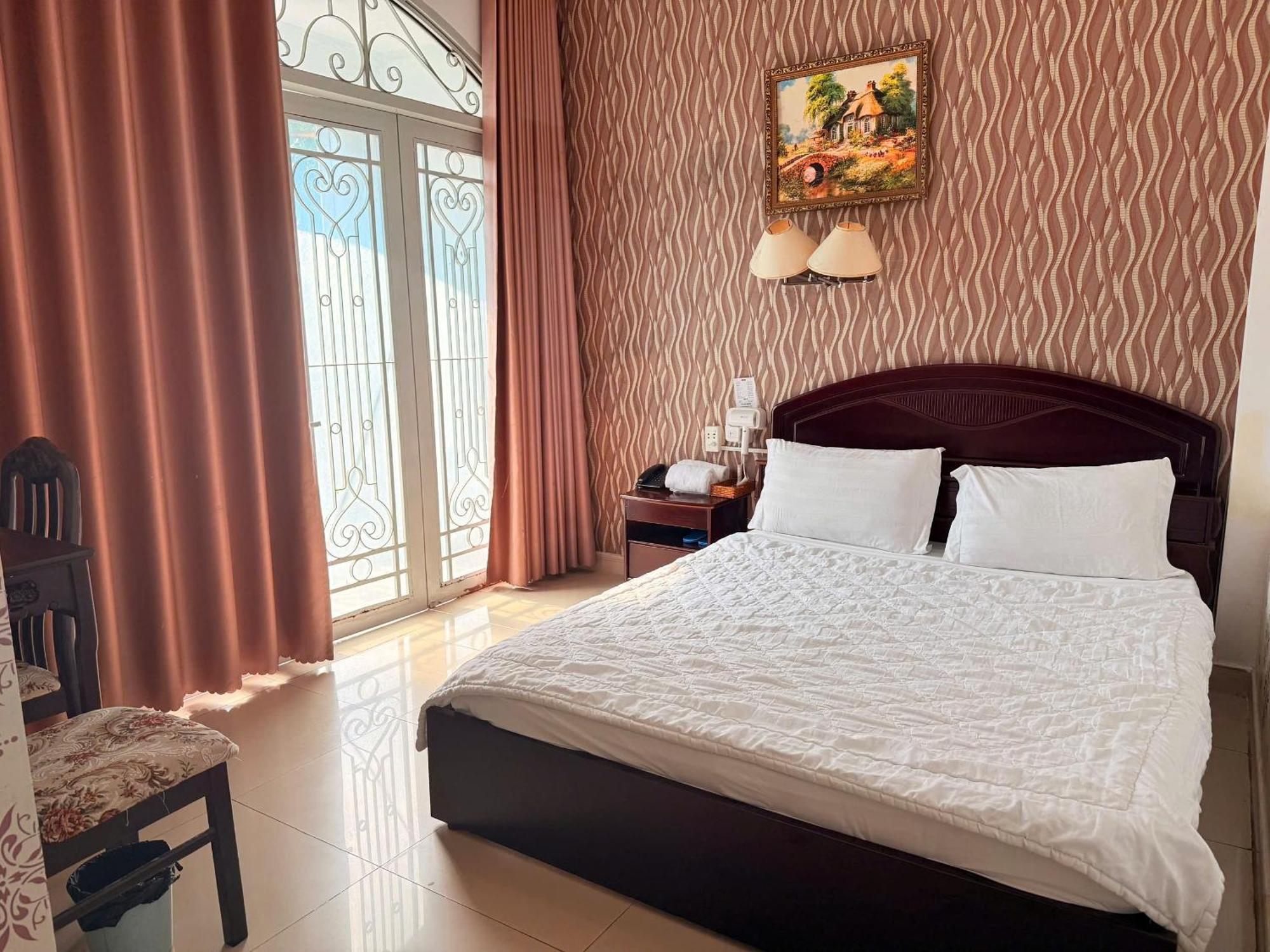 Khach San Hong Tam Hotel Ho Chi Minh City Exterior photo